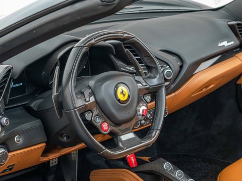 Certified 2018 Ferrari 488 Spider image 4