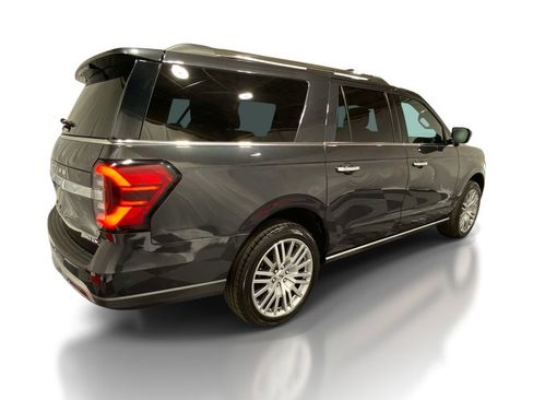 Used 2023 Ford Expedition Max Limited AWD/4WD image 4