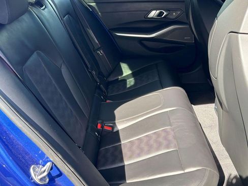 Used 2022 BMW M3 Competition w/ Executive Package AWD/4WD image 28