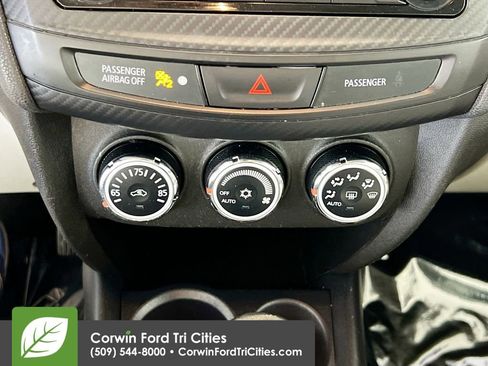 Used 2017 Mitsubishi Outlander Sport ES FWD image 9