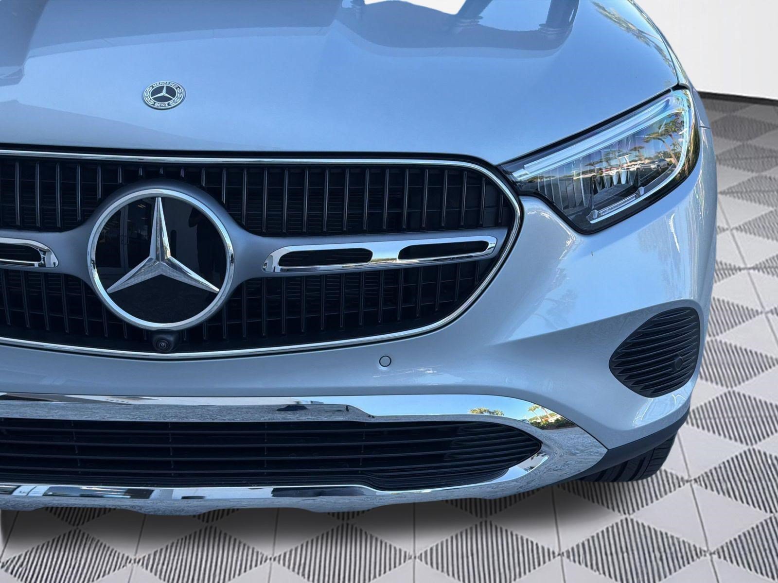 Used 2026 Mercedes-Benz GLC 300 image 11
