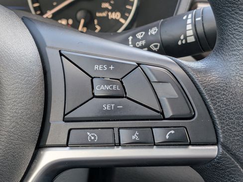 Used 2023 Nissan Altima 2.5 SV FWD image 24