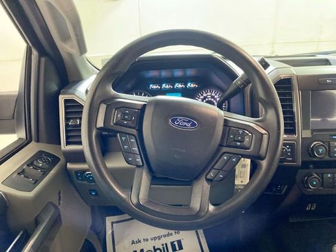 Used 2020 Ford F150 XLT image 33