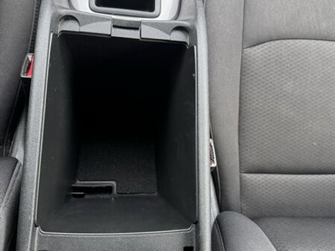 Used 2023 Chevrolet Malibu LT image 16