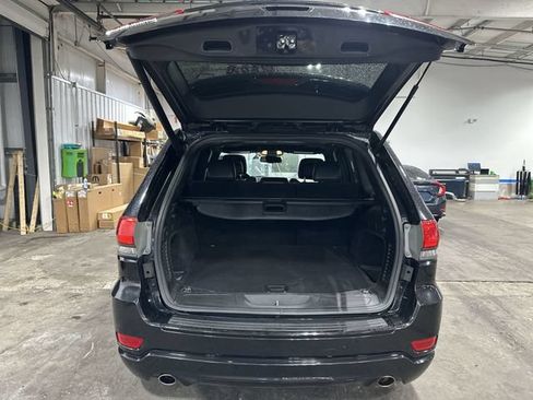 Used 2015 Jeep Grand Cherokee Altitude AWD/4WD image 25