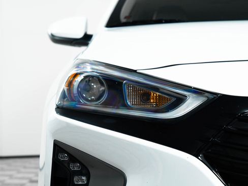 Used 2017 Hyundai Ioniq Limited image 11