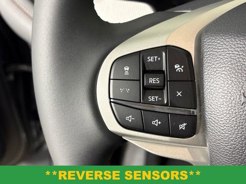 New 2026 Ford Explorer Active RWD image 17