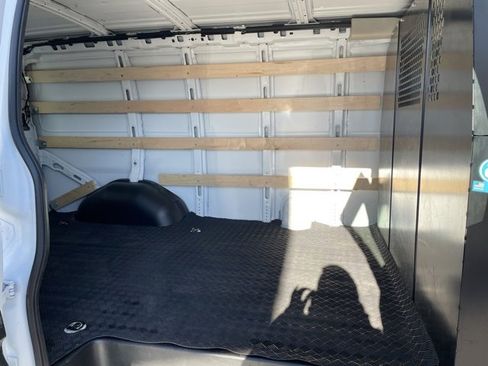 Used 2024 GMC Savana 2500 w/ Driver Convenience Package image 20