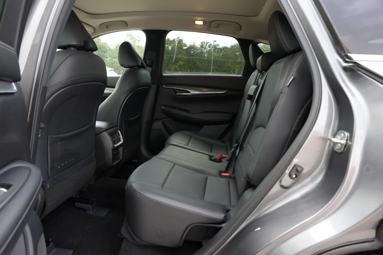 Certified 2023 INFINITI QX50 Luxe AWD/4WD image 18