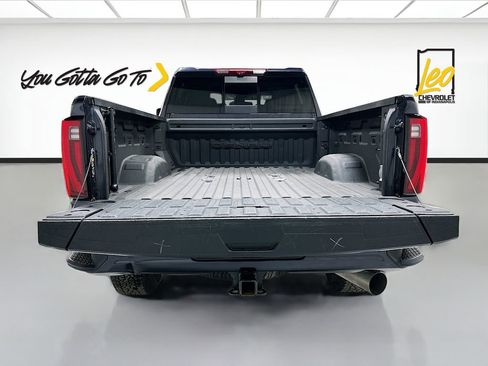 Used 2024 GMC Sierra 2500 Denali w/ Denali Reserve Package image 28