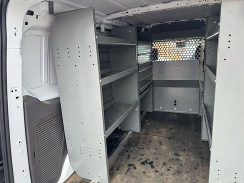 Used 2020 Ford Transit Connect XL image 25