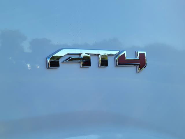 New 2027 GMC Terrain AT4 w/ Convenience Package III AWD/4WD image 6