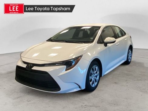 Used 2023 Toyota Corolla LE image 1