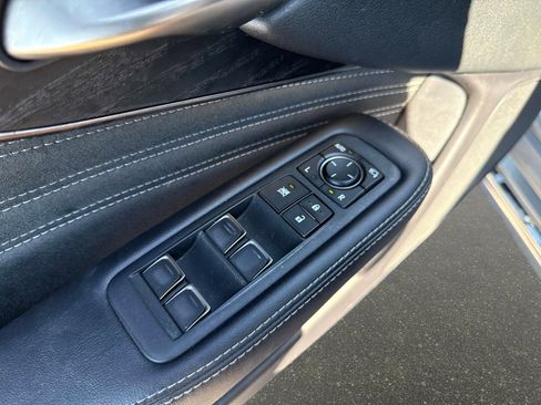 Used 2021 Lexus LS 500 w/ Accessory Package (Z2) image 18