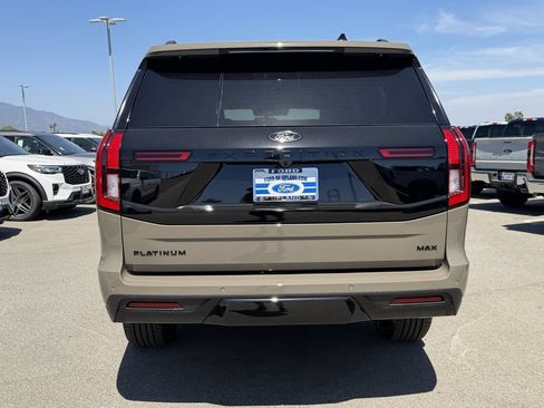 New 2026 Ford Expedition Max Platinum w/ Stealth Performance Package AWD/4WD image 6