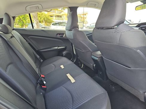 Used 2017 Toyota Prius Two w/ Carpet Mat Package FWD image 11