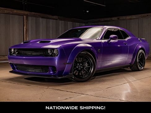 Used 2023 Dodge Challenger SRT Hellcat RWD image 4