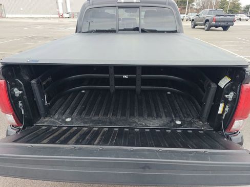 Used 2023 Toyota Tacoma SR image 5