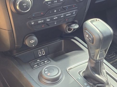 Used 2022 Ford Ranger Lariat w/ Equipment Group 501A High image 36