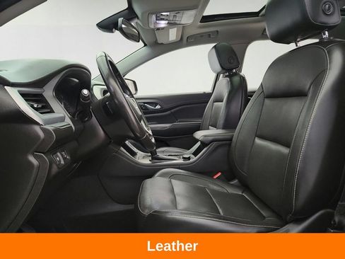 Used 2019 GMC Acadia SLT w/ GMC Pro Grade Package AWD/4WD image 11