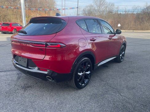 New 2024 Dodge Hornet R/T w/ Track Pack AWD/4WD image 5