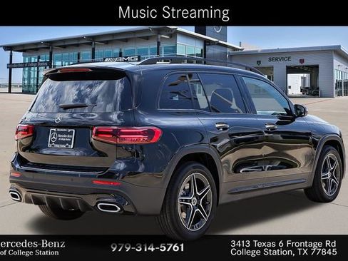 Certified 2025 Mercedes-Benz GLB 250 image 9