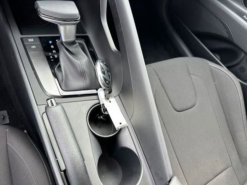 New 2025 Hyundai Elantra Sport image 33