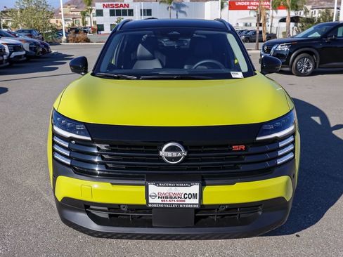 New 2026 Nissan Kicks SR image 9