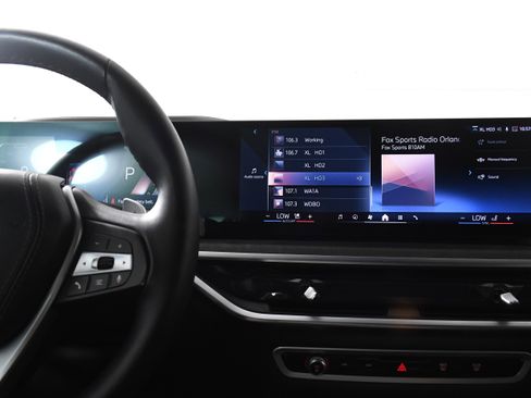 Used 2024 BMW X5 sDrive40i image 16