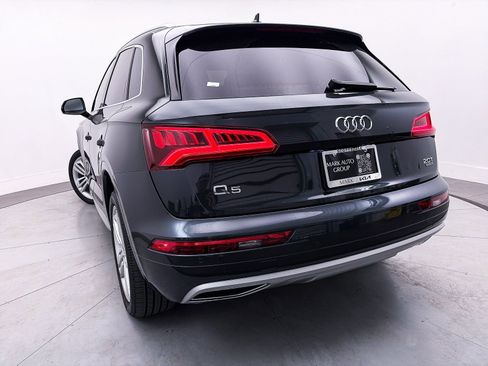 Used 2018 Audi Q5 Prestige w/ Prestige Package image 4