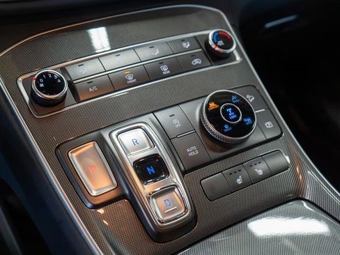 Used 2022 Hyundai Santa Fe SEL image 32