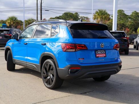 Used 2024 Volkswagen Taos SE image 19