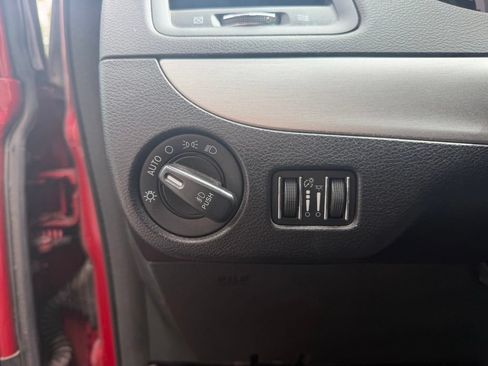 Used 2013 Dodge Grand Caravan R/T w/ Safety Sphere Group FWD image 15