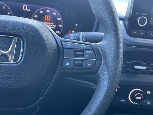 Used 2024 Honda Accord EX image 19