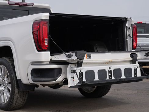 Used 2020 GMC Sierra 1500 Denali w/ Denali Premium Package image 10