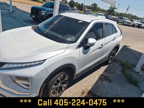 Used 2022 Mitsubishi Eclipse Cross SE FWD image 4