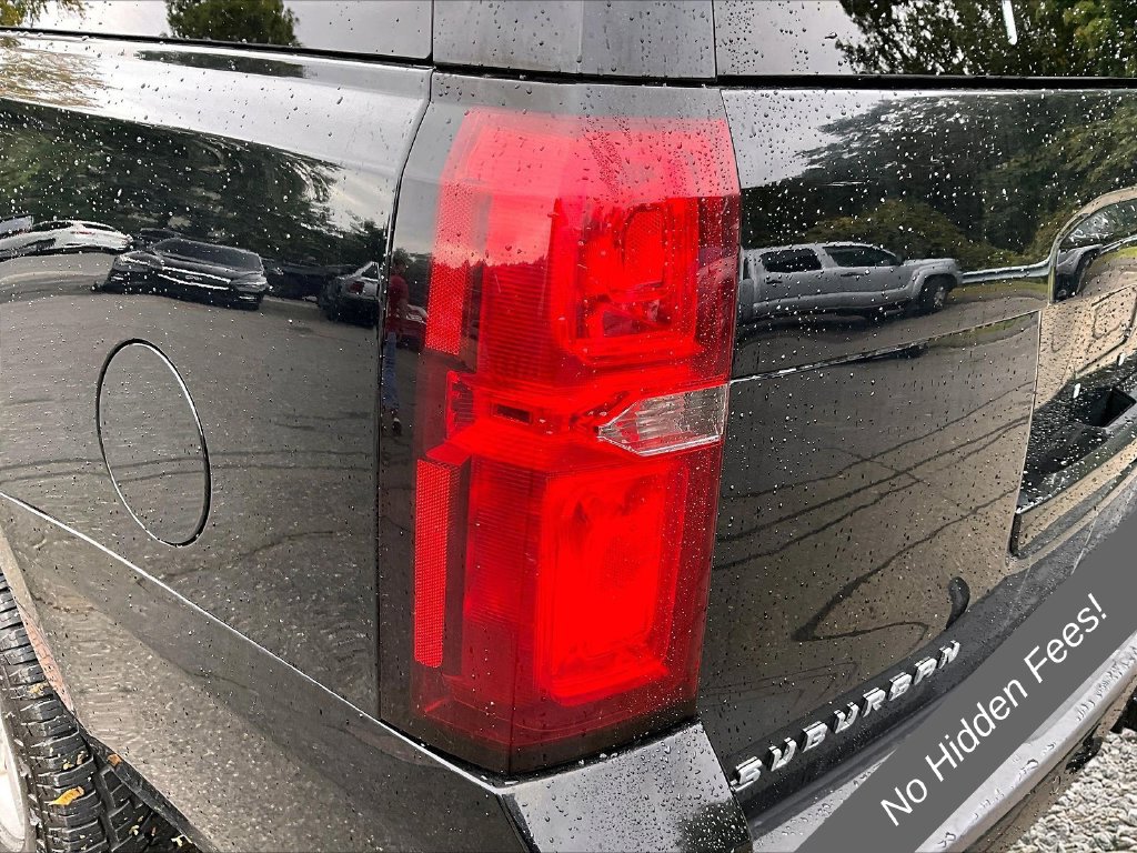 Used 2019 Chevrolet Suburban LT AWD/4WD image 28