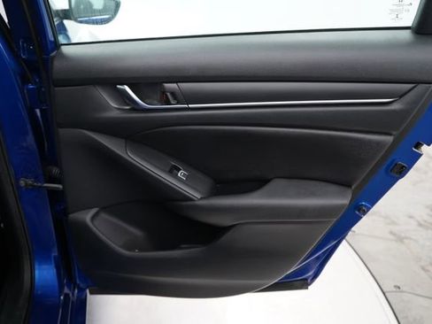 Used 2019 Honda Accord Sport image 43