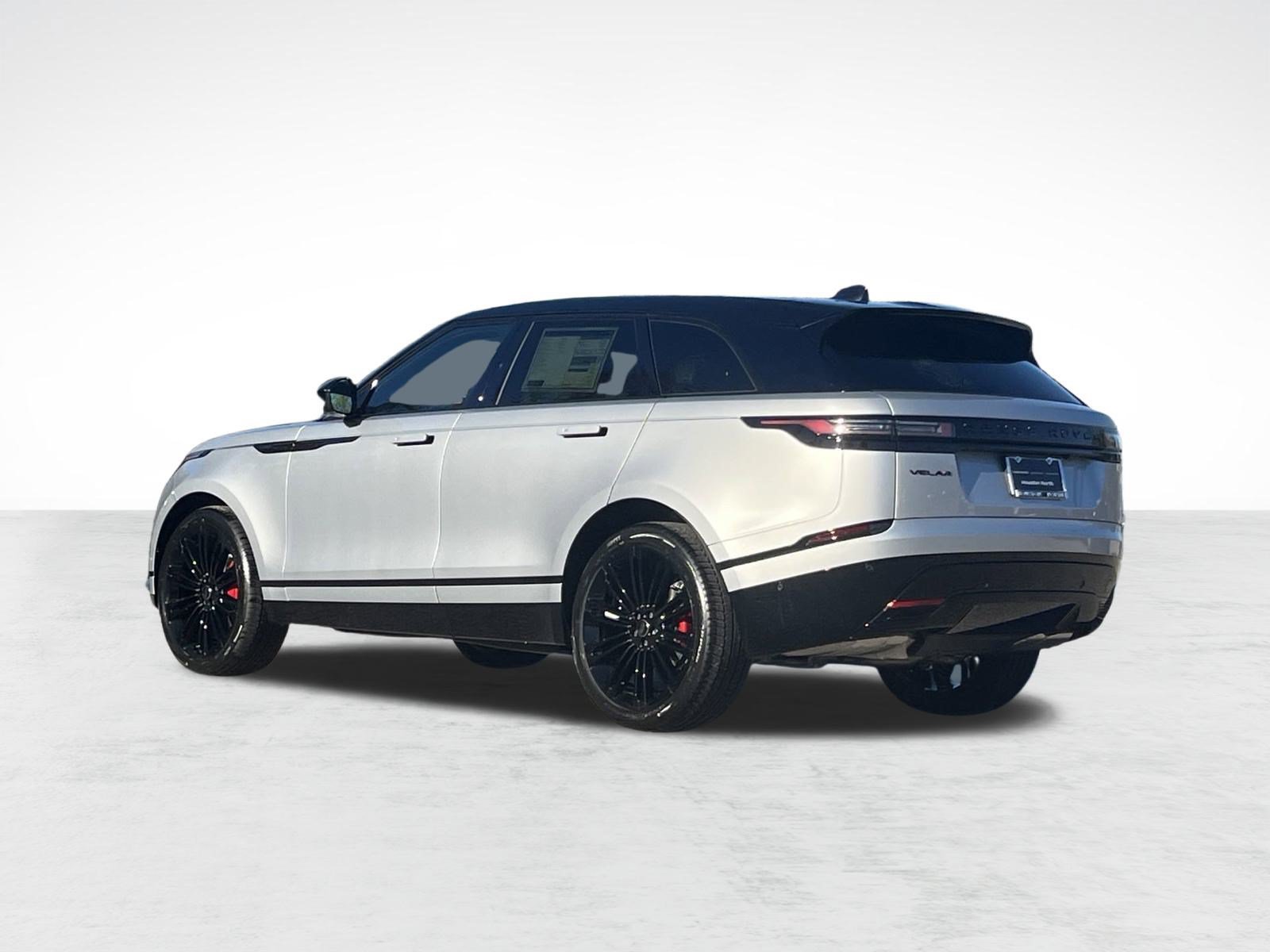Used 2025 Land Rover Range Rover Velar Dynamic SE AWD/4WD image 3
