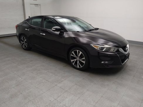 Used 2016 Nissan Maxima Platinum w/ Interior Lighting Package FWD image 11