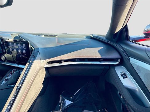 Used 2020 Chevrolet Corvette Stingray Premium Cpe w/ 3LT Preferred Equipment Group image 21