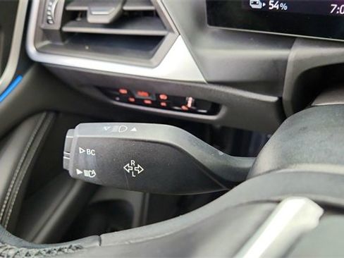 Used 2023 BMW i4 eDrive35 image 41