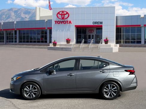 Used 2025 Nissan Versa SV FWD image 6