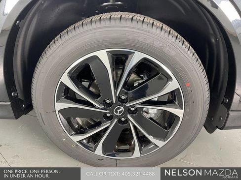 New 2025 MAZDA CX-5 AWD 2.5 S w/ Preferred Package image 14