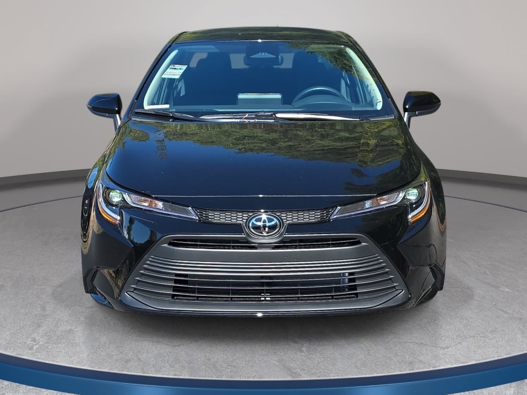 New 2027 Toyota Corolla LE FWD image 2
