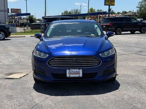 Used 2015 Ford Fusion SE FWD image 6