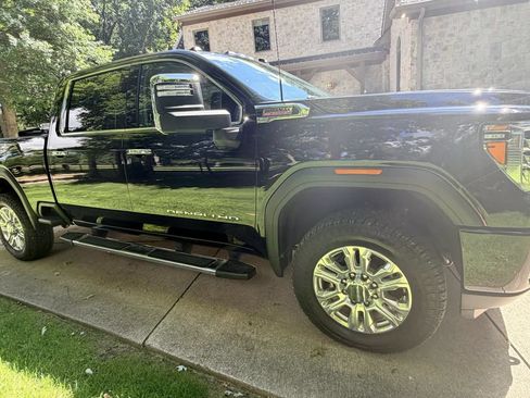 Used 2021 GMC Sierra 2500 Denali w/ Denali Ultimate Package AWD/4WD image 6
