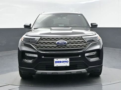 Used 2024 Ford Explorer King Ranch w/ Technology Package image 3