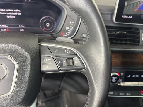 Used 2020 Audi Q5 2.0T Premium Plus image 31