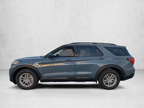 New 2026 Ford Explorer Active w/ Active Comfort Package image 5
